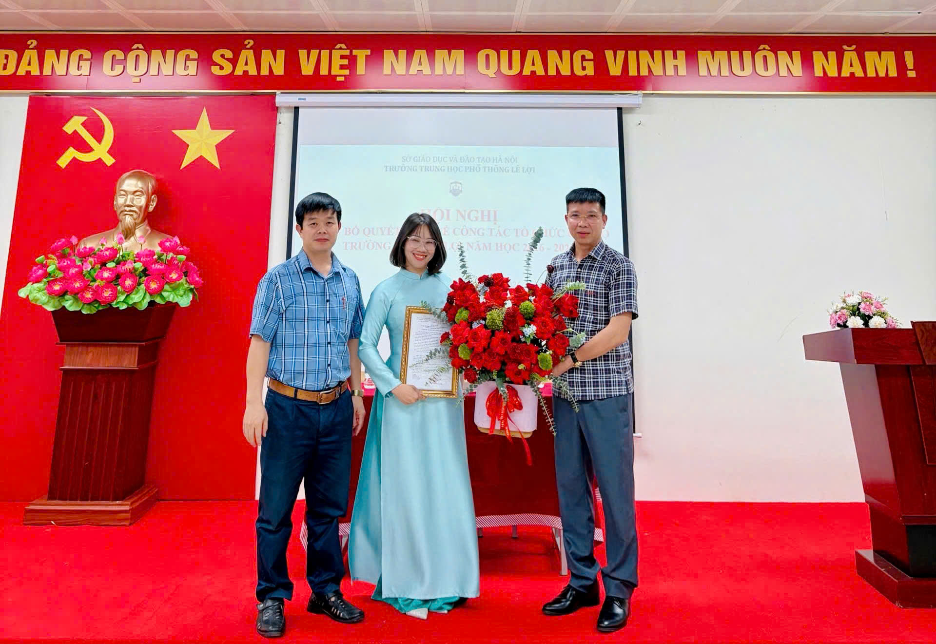 HỘI NGHỊ CÔNG BỐ QUYẾT ĐỊNH CÔNG TÁC TỔ CHỨC CÁN BỘ – BỔ NHIỆM CHỨC DANH PHÓ HIỆU TRƯỞNG VỚI ĐỒNG CHÍ ĐÀO THỊ LUYẾN